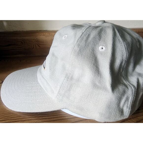 NFL Baltimore Ravens Embroidered Logo Baseball Cap Adjustable Never Worn -K - Picture 3 of 10